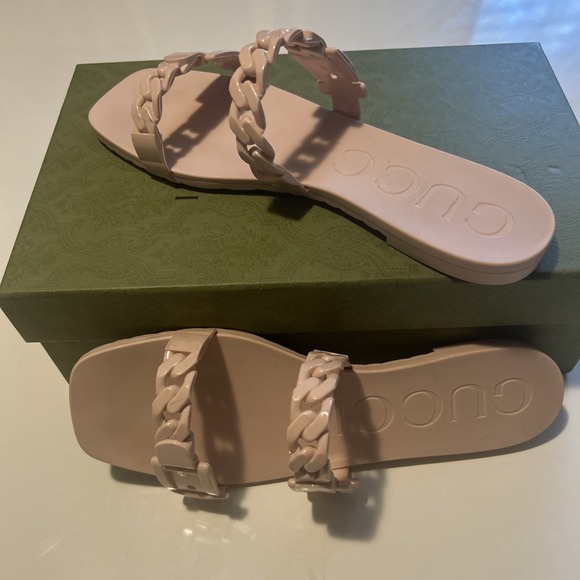 Gucci Blush Pink Jelly Chain Rubber Double Strap Slide Sandals Size 40 - Picture 2 of 9